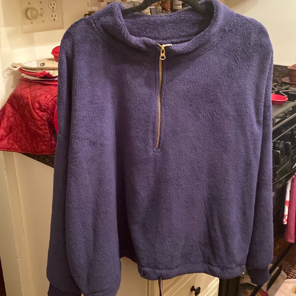 Xxl old navy teddy bear pullover